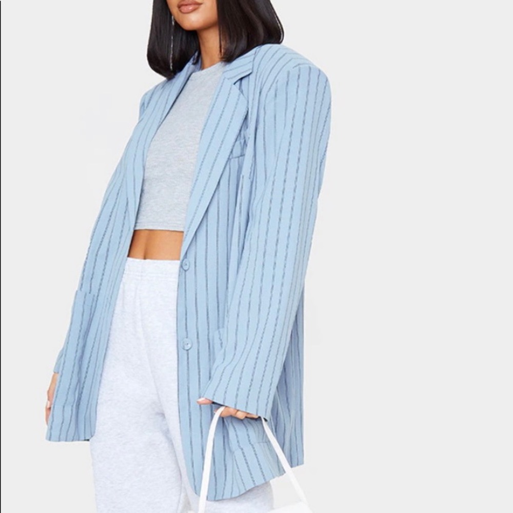 NWT. Pretty little thing Grey stripe extreme oversized blazer